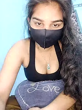 Snapshot of babydoll7172 chatting on 02.19.26 babydoll7172 online show from 02.19.26