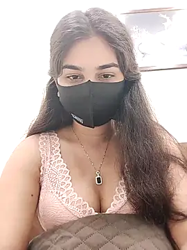 Snapshot of babydoll7172 chatting on 05.08.26 babydoll7172 online show from 05.08.26
