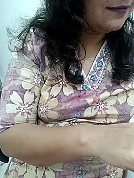 Snapshot of piryasharma005 chatting on 01.31.26 piryasharma005 online show from 01.31.26