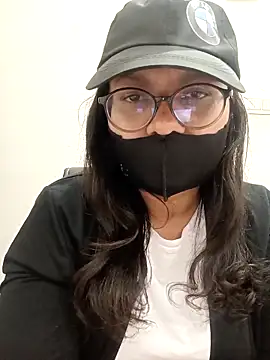 Snapshot of piryasharma005 chatting on 02.10.26 piryasharma005 online show from 02.10.26