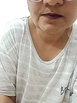 Snapshot of piryasharma005 chatting on 02.22.26 piryasharma005 online show from 02.22.26