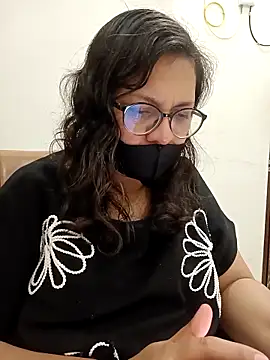 Snapshot of piryasharma005 chatting on 02.23.26 piryasharma005 online show from 02.23.26