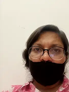 Snapshot of piryasharma005 chatting on 03.01.26 piryasharma005 online show from 03.01.26