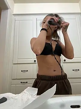 Snapshot of Tamiii420 chatting on 03.14.26 Tamiii420 online show from 03.14.26