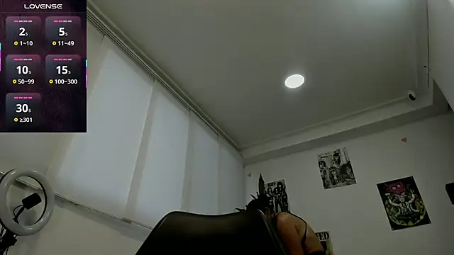 Snapshot of samantha_milfs_ chatting on 03.17.26 samantha milfs online show from 03.17.26