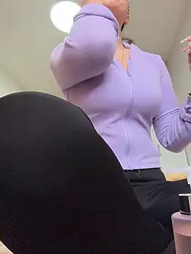 Snapshot of wy2026 chatting on 02.28.26 wy2026 online show from 02.28.26