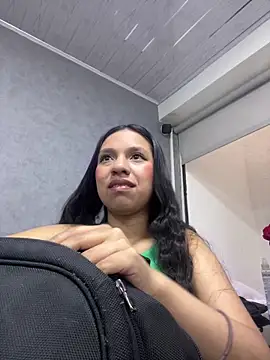 DulceRouss  online show from 03.10.26