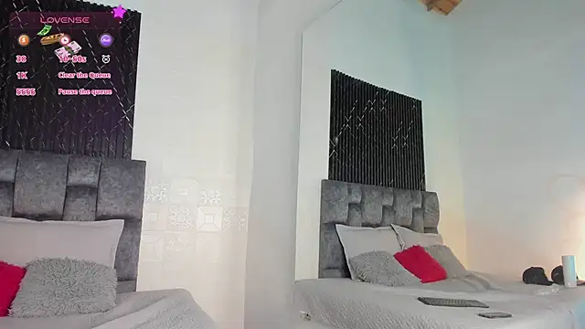 Snapshot of Liamsubtle01 chatting on 06.27.26 Liamsubtle01 online show from 06.27.26