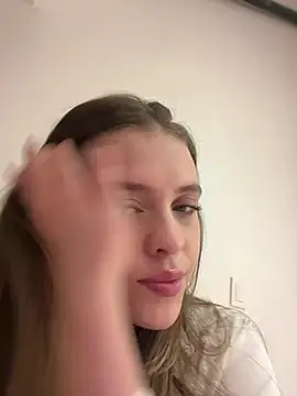 Snapshot of MARiana2619 chatting on 01.17.26 MARiana2619 online show from 01.17.26