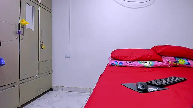 Snapshot of vennuss19 chatting on 04.11.26 vennuss19 online show from 04.11.26