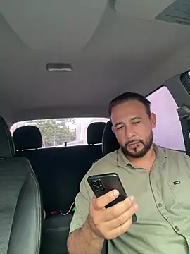 Snapshot of fabbronxer chatting on 02.05.26 fabbronxer online show from 02.05.26