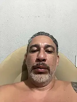 Snapshot of fabbronxer chatting on 03.01.26 fabbronxer online show from 03.01.26