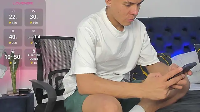 Marcus Moreno online show from 02.06.26