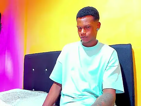 aunstin mohamme online show from 01.07.26