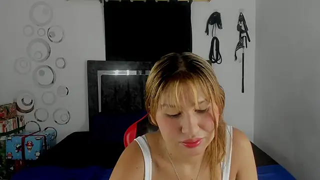 Snapshot of Bella_Blanca chatting on 01.13.26 Bella Blanca online show from 01.13.26