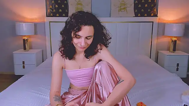 RIANA SI online show from 07.10.26