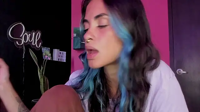 azula lillet online show from 04.17.26