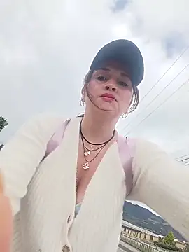 Alejandra N online show from 05.28.26