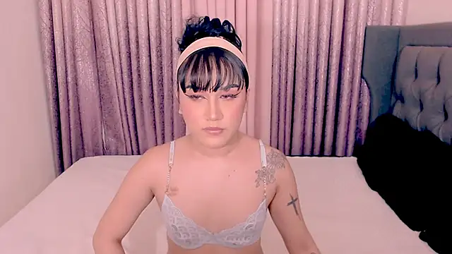 savanna pleasure online show from 05.20.26