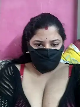 Snapshot of pinkisaha75 chatting on 04.02.26 pinkisaha75 online show from 04.02.26