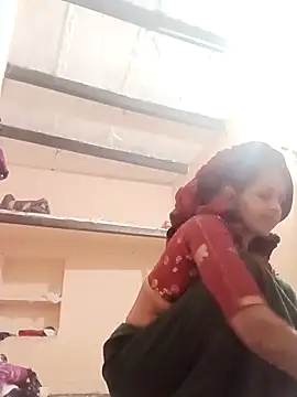 Snapshot of Hasmi_hot09 chatting on 02.05.26 Hasmi hot09 online show from 02.05.26