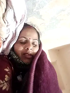 Snapshot of Hasmi_hot09 chatting on 02.05.26 Hasmi hot09 online show from 02.05.26