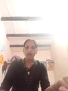 Snapshot of Hasmi_hot09 chatting on 02.16.26 Hasmi hot09 online show from 02.16.26