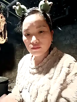 yu--yo online show from 02.20.26