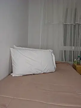 Snapshot of Angelmoon04 chatting on 02.15.26 Angelmoon04 online show from 02.15.26