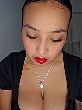 Snapshot of Angelmoon04 chatting on 02.17.26 Angelmoon04 online show from 02.17.26