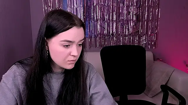 monica xcx online show from 02.25.26