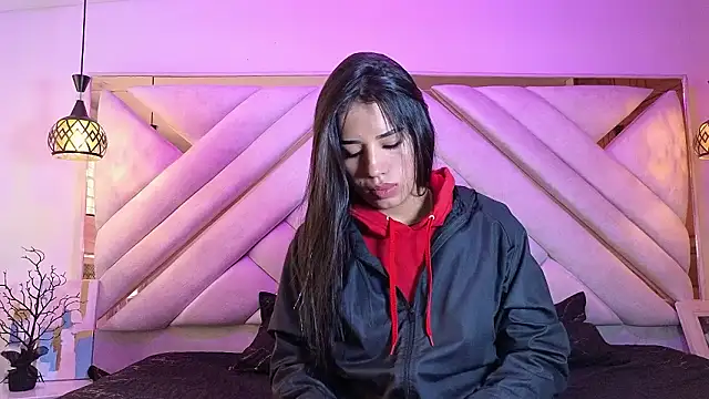 zoevg online show from 03.21.26