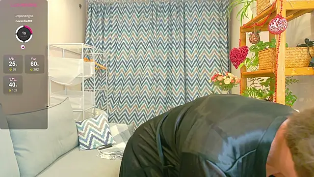 Snapshot of LadySweetWife chatting on 01.13.26 LadySweetWife online show from 01.13.26