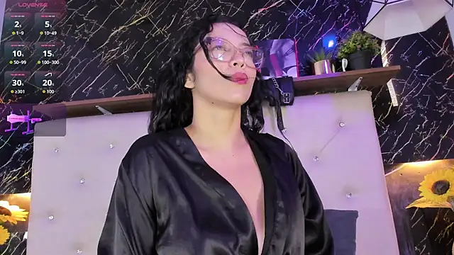 Renata blue online show from 04.05.26