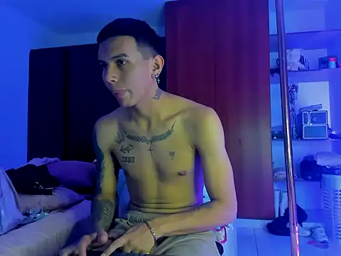 Scook Gray  online show from 02.09.26