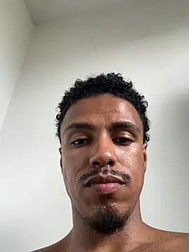 LorenzoBlack27 online show from 04.11.26