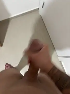 Snapshot of wecilis chatting on 02.24.26 wecilis online show from 02.24.26