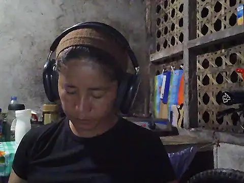 Snapshot of lovelyxxx88 chatting on 02.06.26 lovelyxxx88 online show from 02.06.26