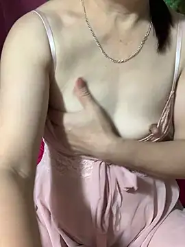 Snapshot of -Mery- chatting on 06.25.26 -Mery- online show from 06.25.26