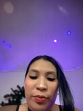 YaraXX1 online show from 02.07.26