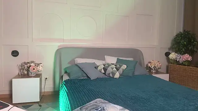 Snapshot of _SilkyShadow_ chatting on 03.28.26 SilkyShadow online show from 03.28.26