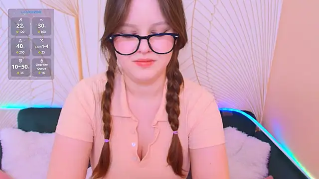 Snapshot of Lana_Delanay chatting on 03.30.26 Lana Delanay online show from 03.30.26