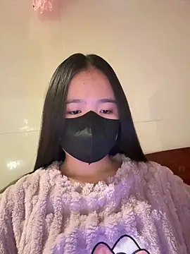 Gwen879 online show from 02.02.26