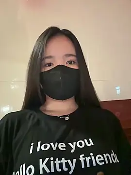 Gwen879 online show from 03.30.26