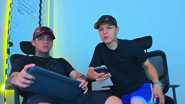 Thomas-Wil online show from 02.11.26