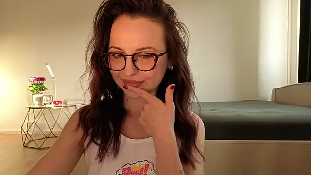 Snapshot of Satin_Sin chatting on 05.04.26 Satin Sin online show from 05.04.26