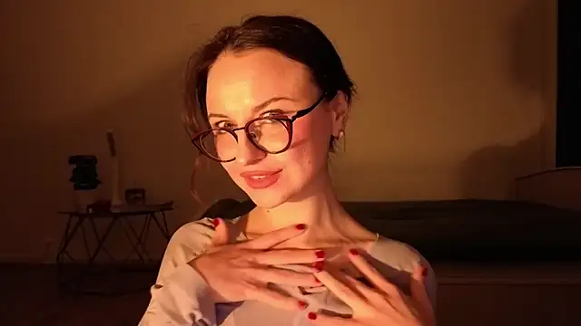 Snapshot of Satin_Sin chatting on 05.14.26 Satin Sin online show from 05.14.26