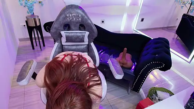 Lilith tayylor online show from 04.19.26