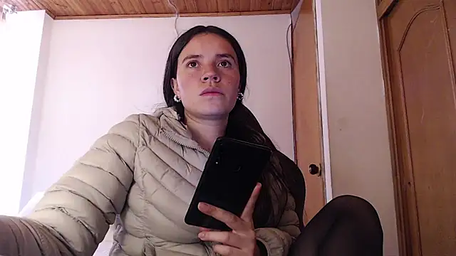 Shanel Lozano online show from 02.17.26