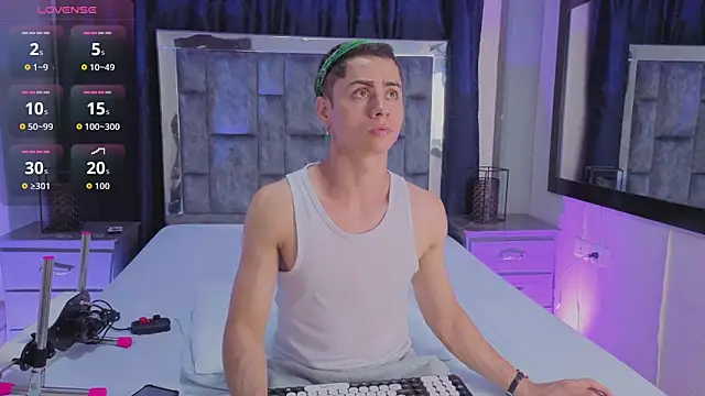 LeoMonnroe online show from 04.09.26